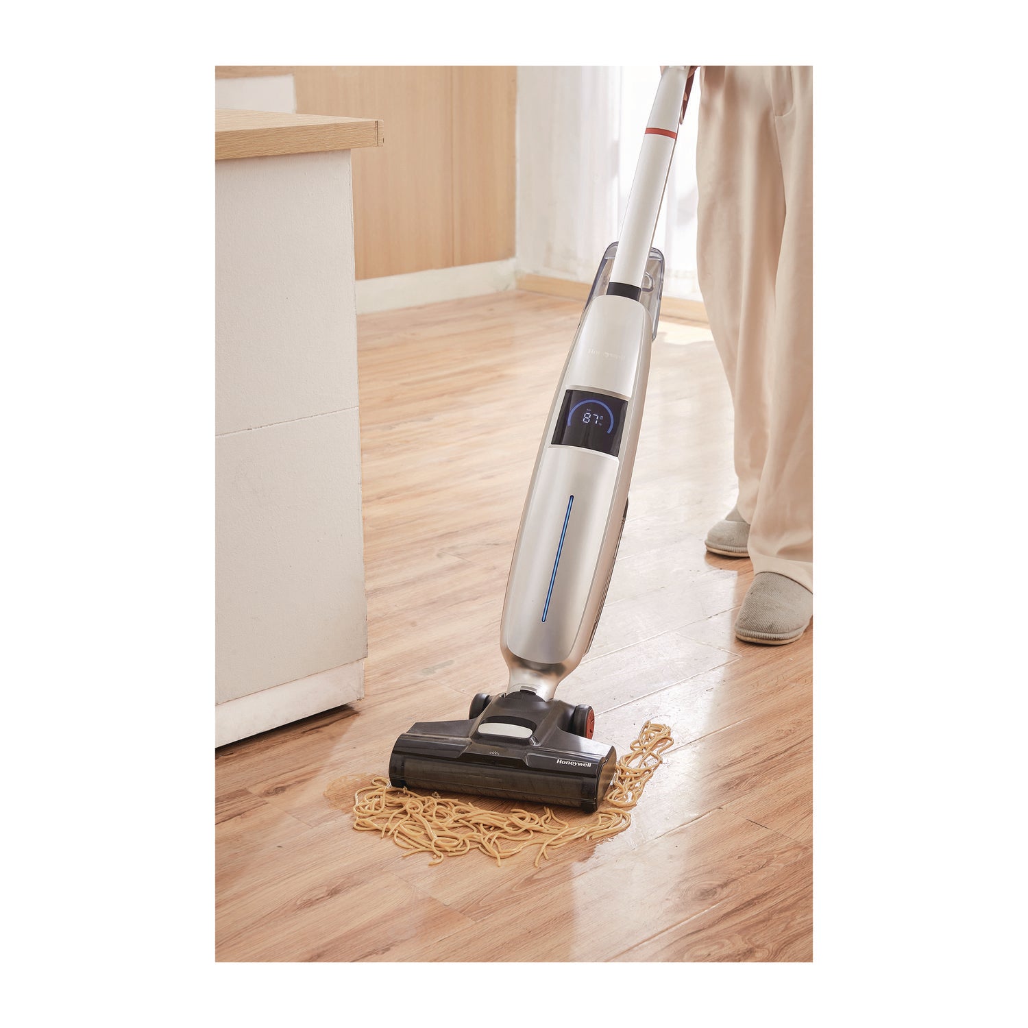 Honeywell Ultamax Elite FC15 Cordless Floor Cleaner, 9” Cleaning Path, Graphite