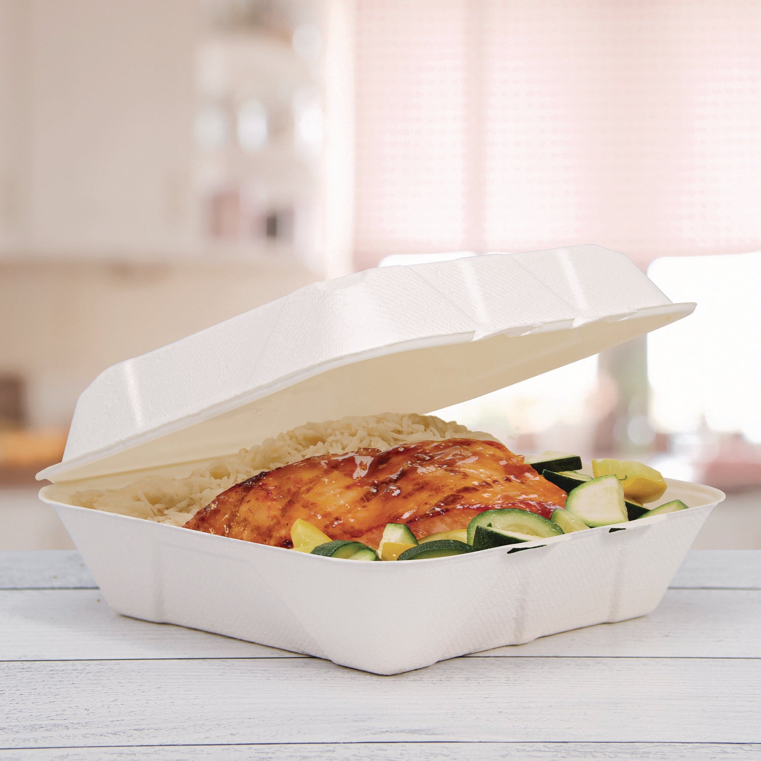 Dart® Compostable Fiber Hinged Trays, ProPlanet Seal, 8.98 x 9.35 x 2.17, Ivory, Molded Fiber, 200/Carton