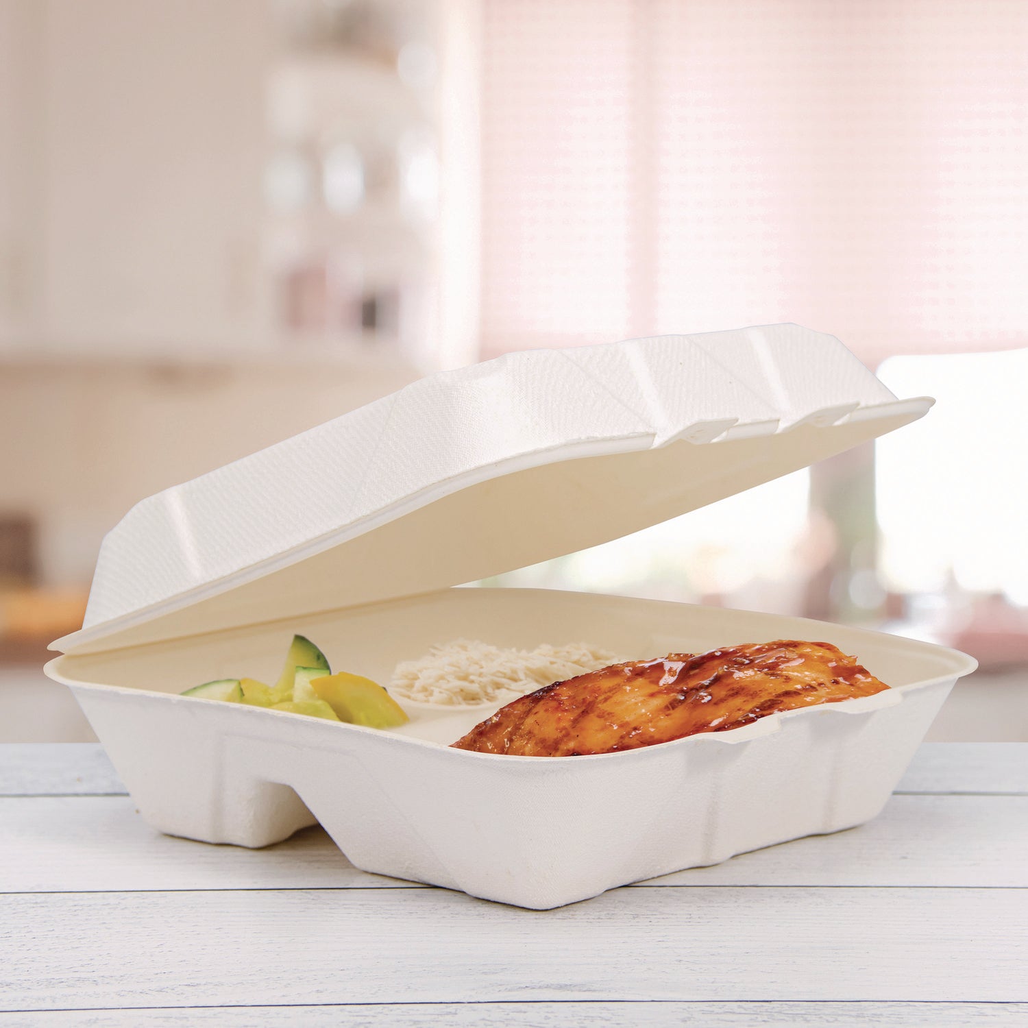 Dart® Compostable Fiber Hinged Trays, ProPlanet Seal, 3-Compartment, 9.25 x 9.45 x 2.17, Ivory, Molded Fiber, 200/Carton