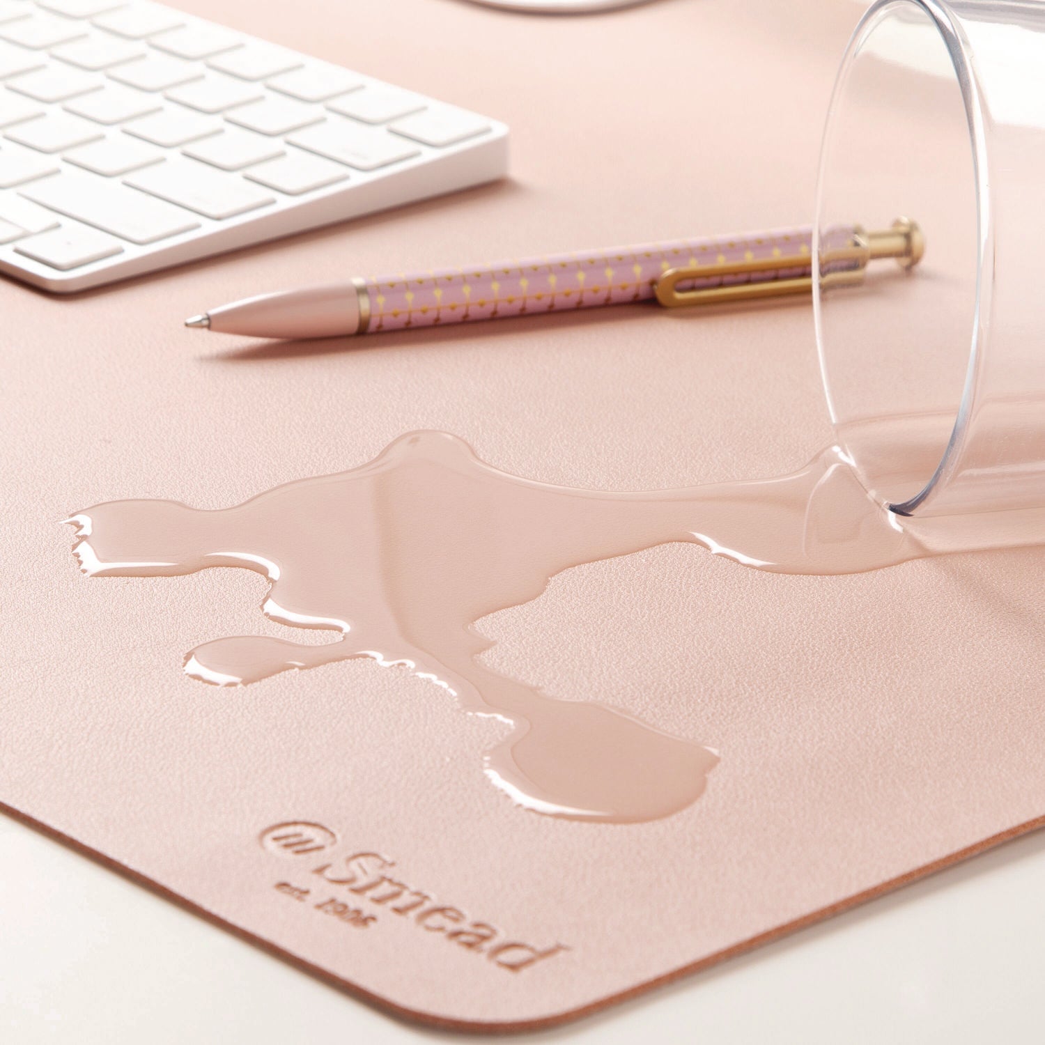 Smead™ Vegan Leather Desk Pads, 31.5 x 15.7, Light Pink