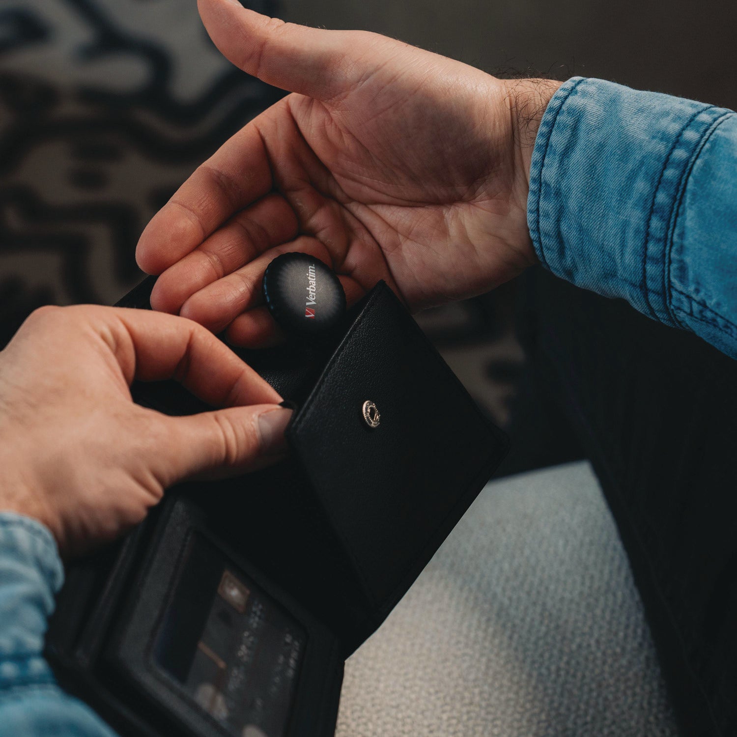 My Finder Bluetooth Coin Tracker for Apple iOS, Black Verbatim® Flipcost