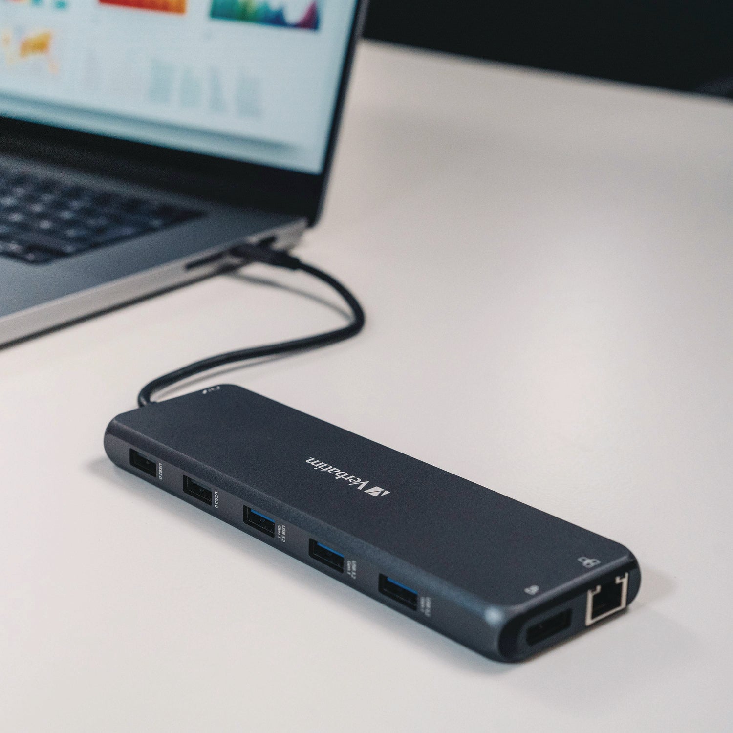 USB-C Pro Multiport Hub CMH 13Port, Gray Verbatim® Flipcost