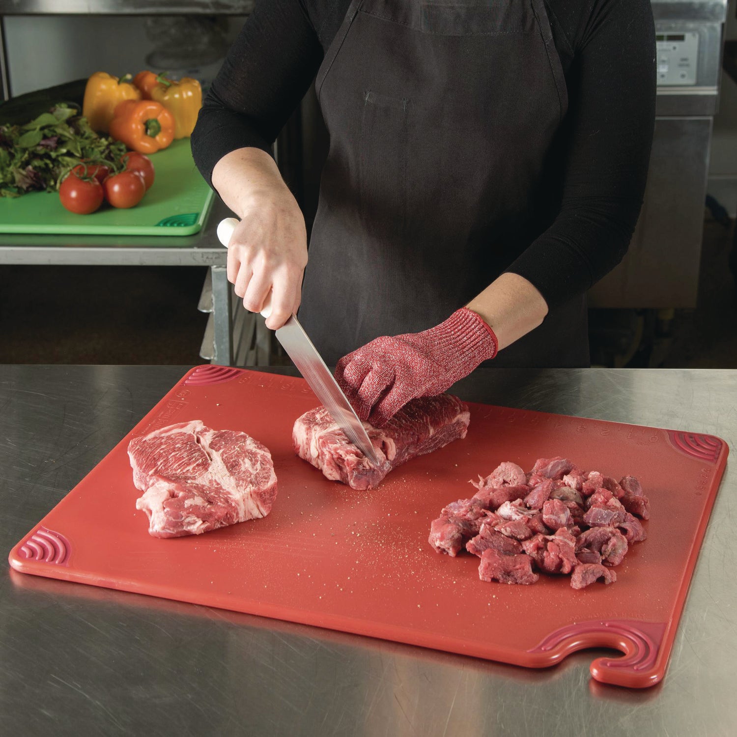 Saf-T-Grip Cutting Board, Plastic, 24 x 18, x 0.5, Red San Jamar® Flipcost