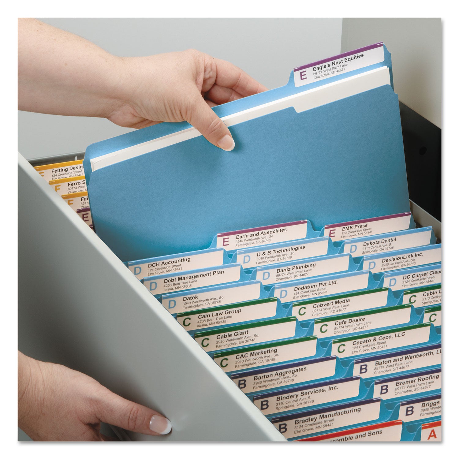 Smead™ Colored Pressboard Fastener Folders with SafeSHIELD Coated Fasteners, 2" Expansion, 2 Fasteners, Letter Size, Blue, 25/Box