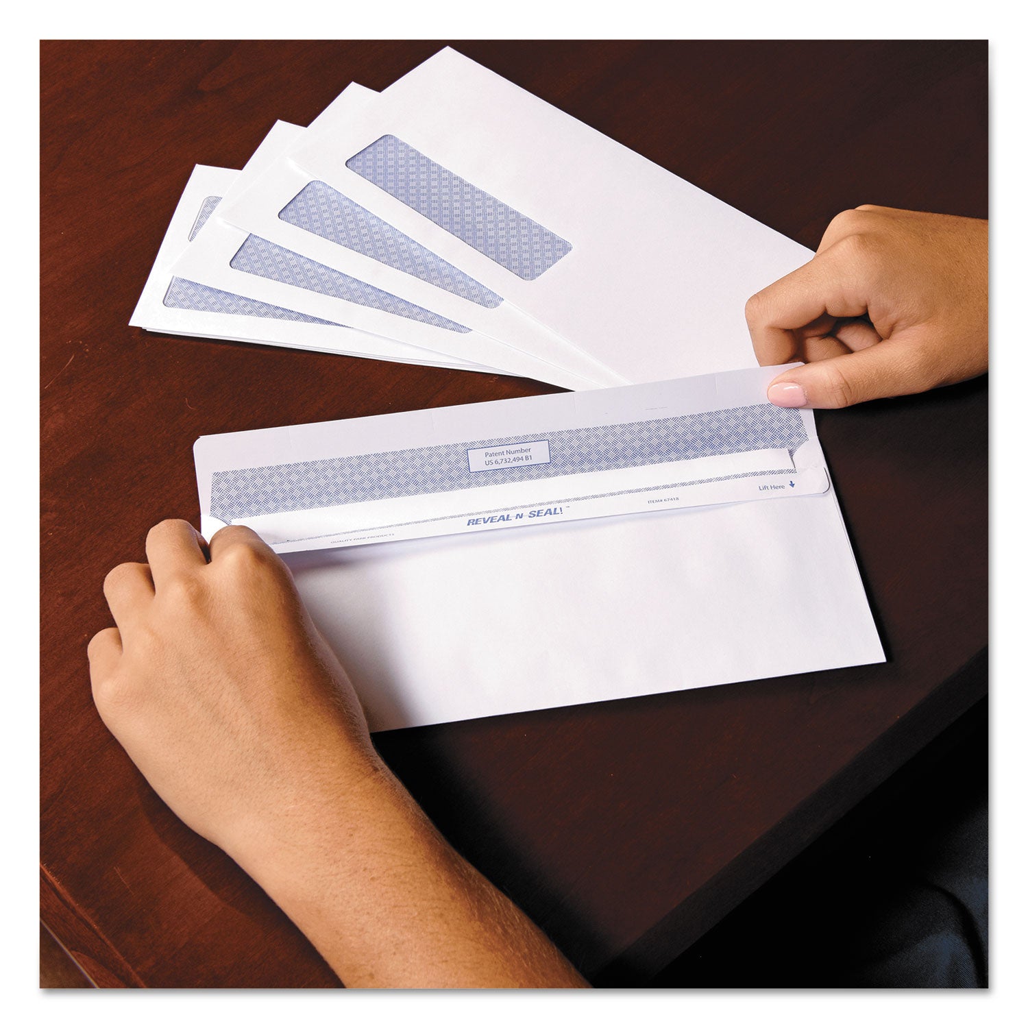 Quality Park™ Reveal-N-Seal Envelope, #9, Commercial Flap, Self-Adhesive Closure, 3.88 x 8.88, White, 500/Box