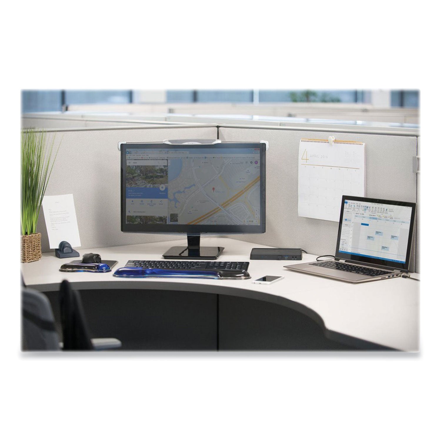 Kensington® Snap 2 Flat Panel Privacy Filter for 17" Widescreen Flat Panel Monitor, 16:10 Aspect Ratio