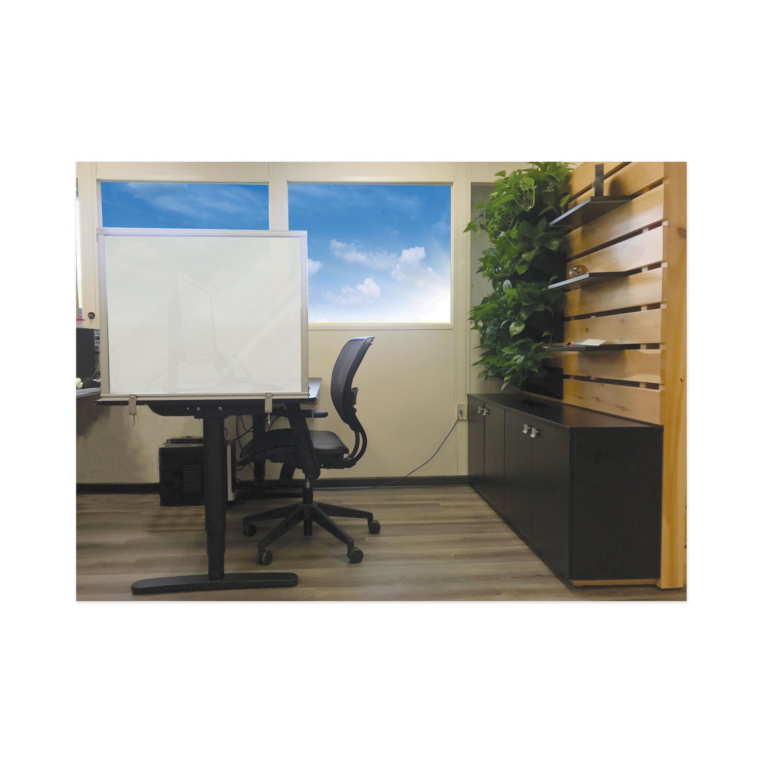 Ghent Desktop Acrylic Protection Screen, 59 x 1 x 24, Frosted