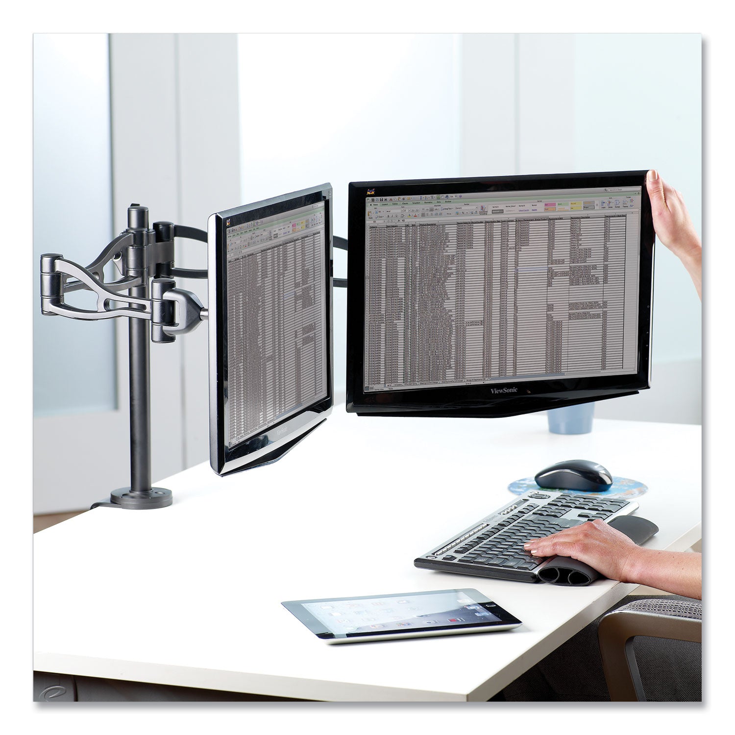 Fellowes® Professional Series Depth Adjustable Dual Monitor Arm, 360 deg Rotation, 37 deg Tilt, 360 deg Pan, Black, Supports 24 lb