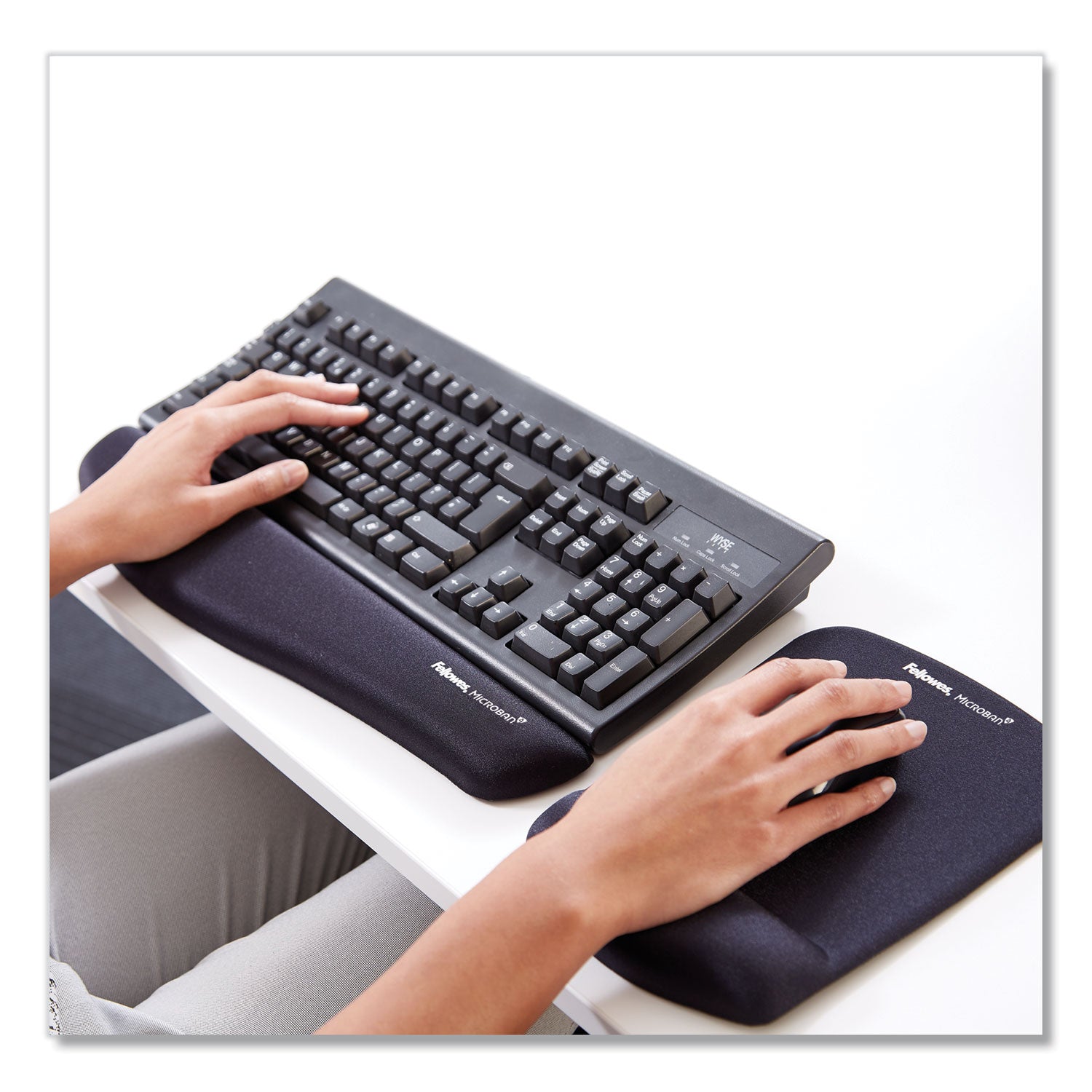 Fellowes® PlushTouch Keyboard Wrist Rest, 18.12 x 3.18, Black