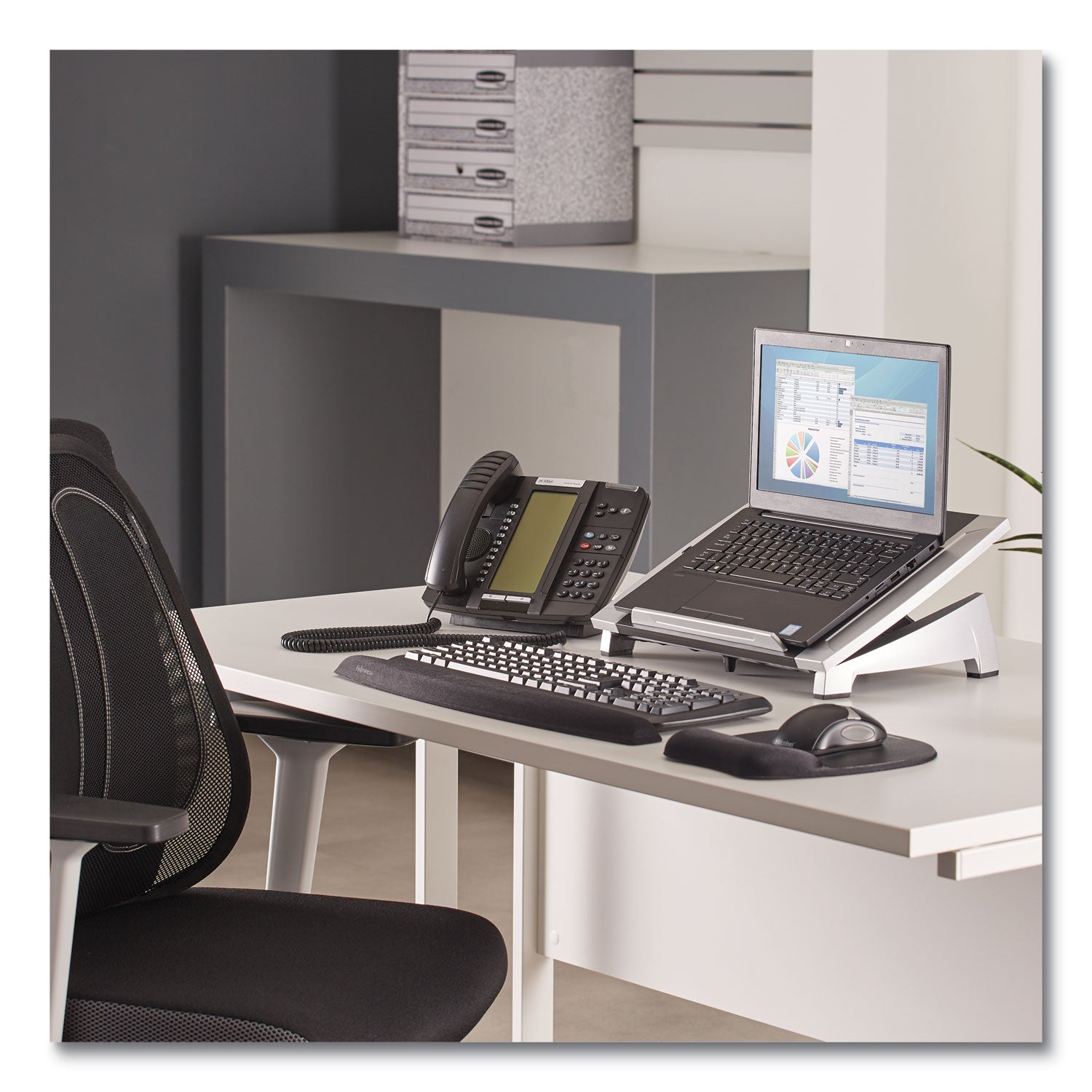 Fellowes® Office Suites Laptop Riser, 15.13" x 11.38" x 4.5" to 6.5", Black/Silver, Supports 10 lbs