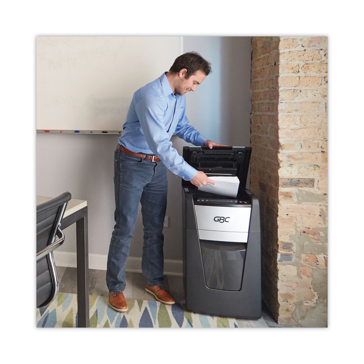 GBC® AutoFeed+ 300M Micro-Cut Office Shredder, 300 Auto/8 Manual Sheet Capacity