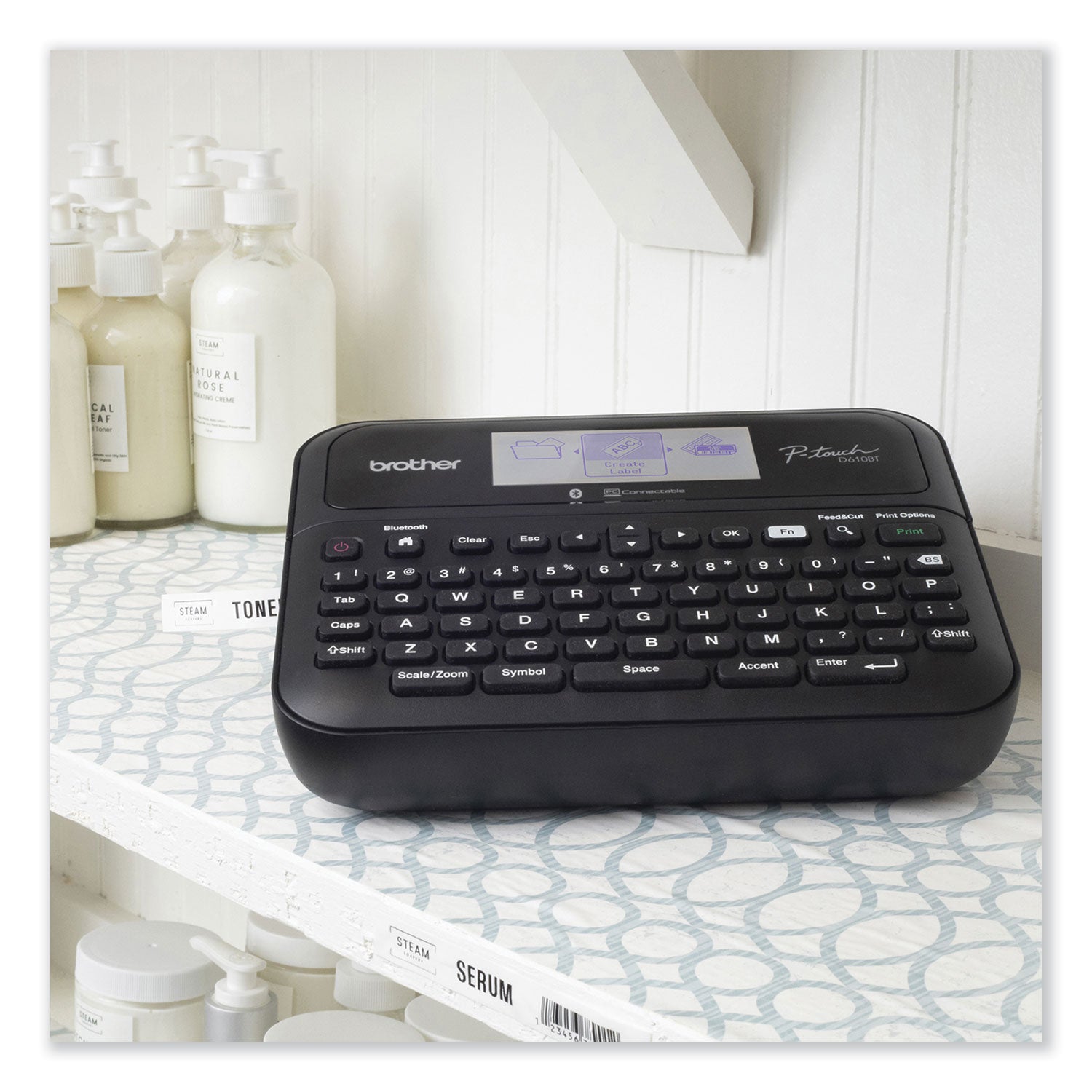 D-610BTVP Connected Label Maker with Color Display, 30 mm/s Print Speed, 14.2 x 6 x 13.3 Brother P-Touch® Flipcost