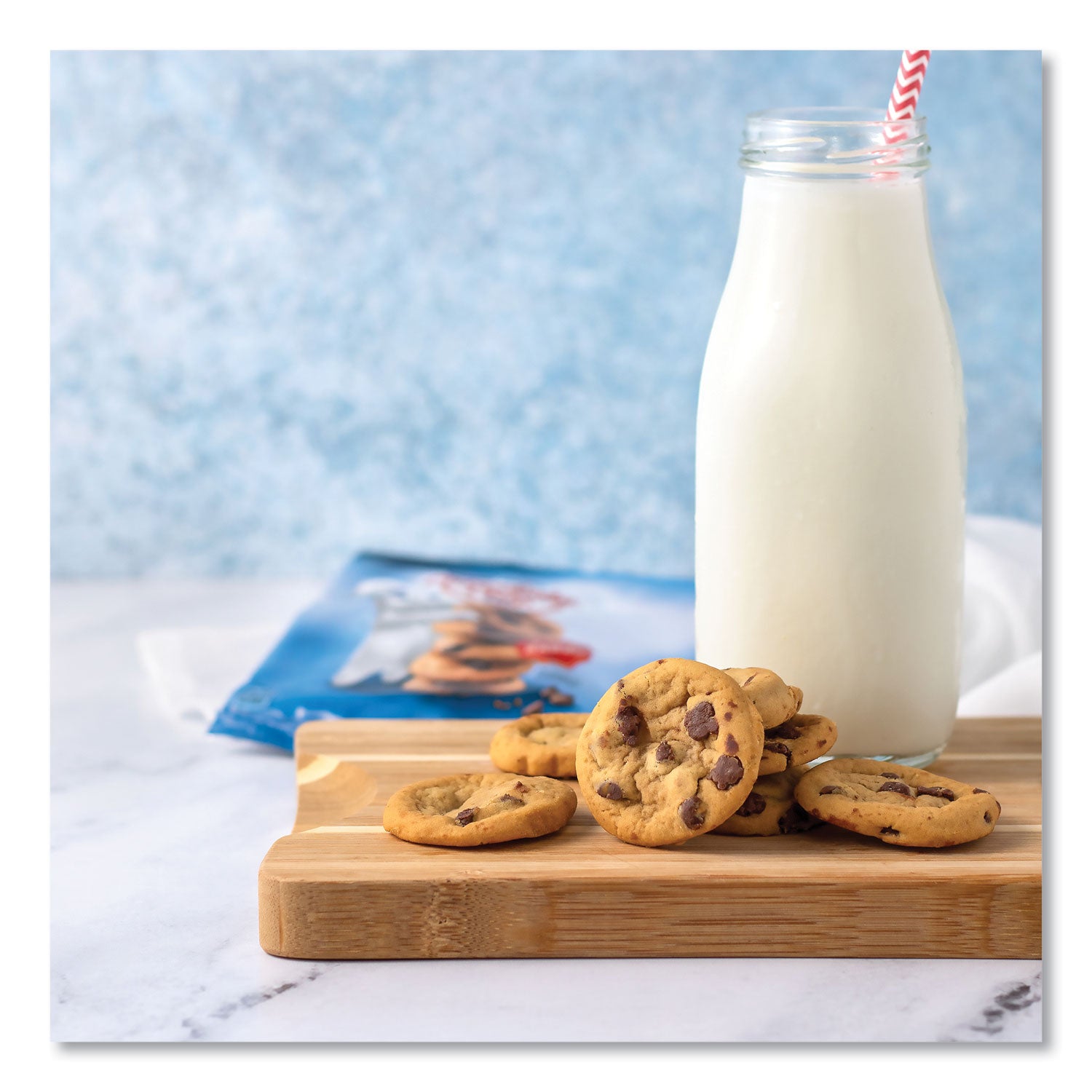 Pillsbury Soft Baked Mini Chocolate Chip Cookies, 1.5 oz Pouch, 28/Pack