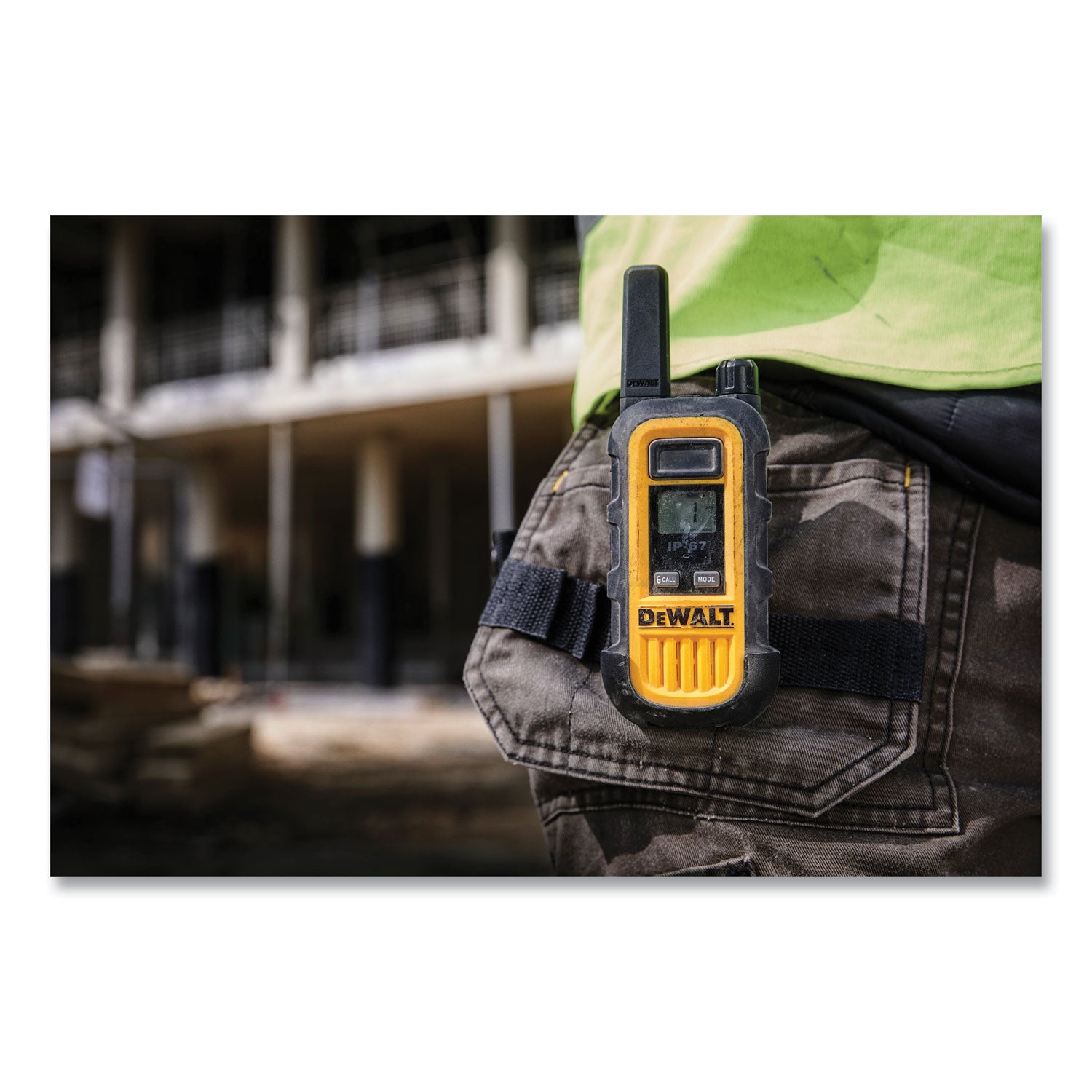 DeWalt® DXFRS300 Heavy-Duty Walkie Talkies, 1 W, 22 Channels