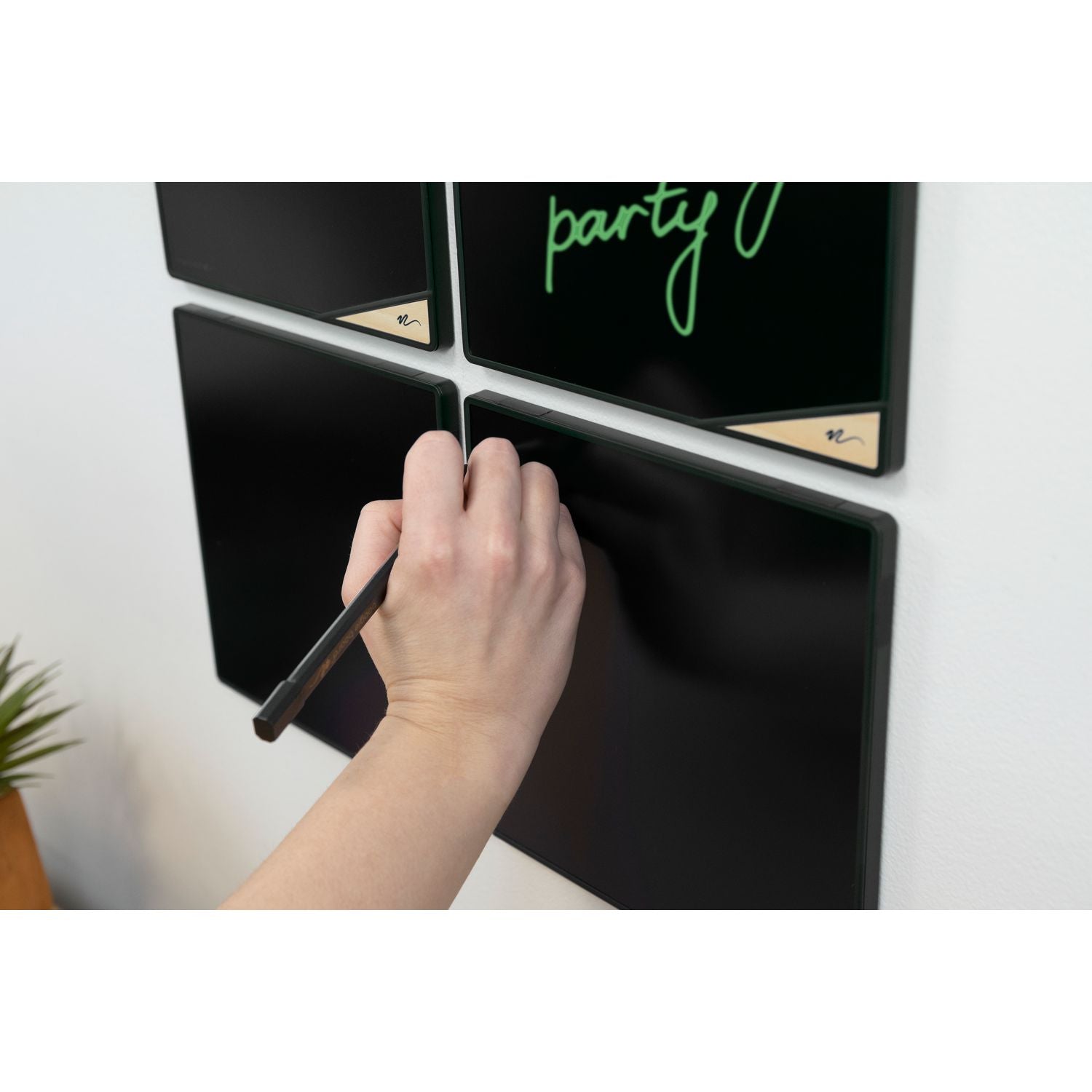 Boogie Board™ VersaTiles Memo Board, with Stylus, 8.25 x 8.25, Black LCD Surface, Black Plastic Frame