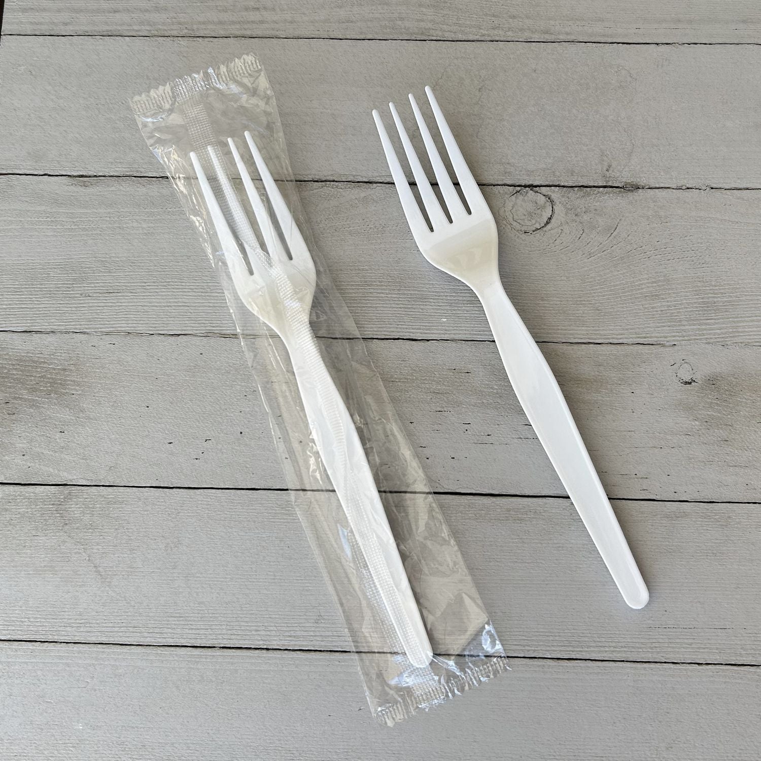 Heavyweight Wrapped Polystyrene Cutlery, Fork, White, 1,000/Carton Boardwalk® Flipcost