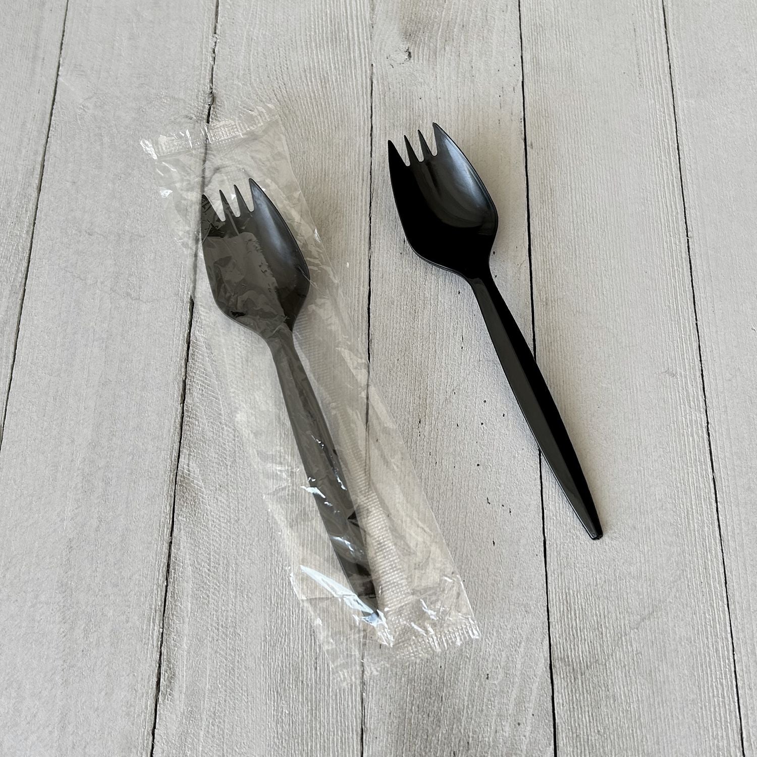 Mediumweight Wrapped Polypropylene Cutlery, Spork, Black, 1,000/Carton Boardwalk® Flipcost